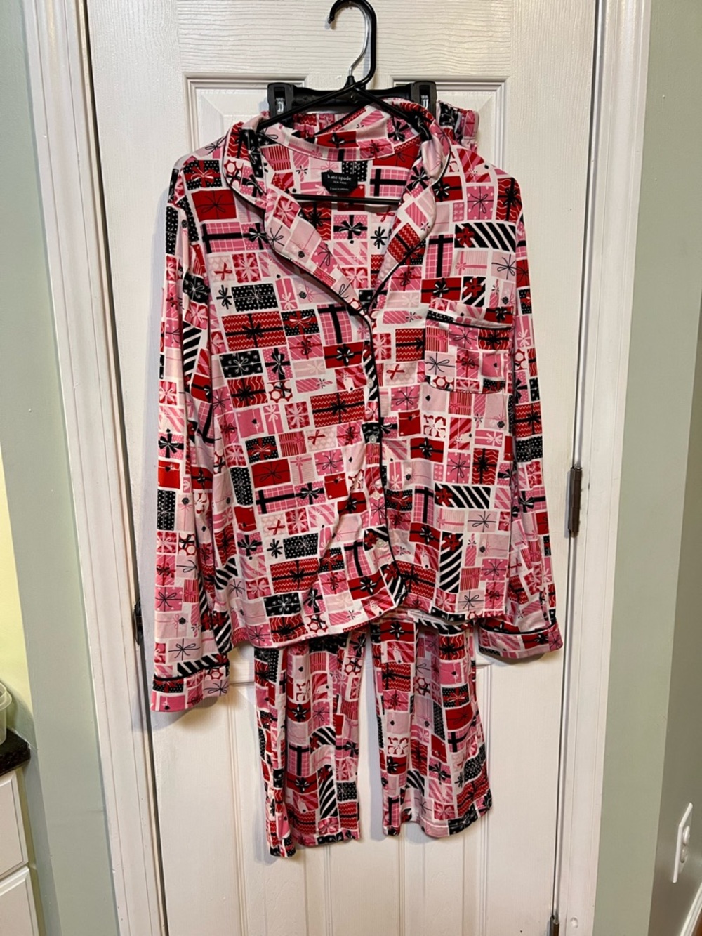 Kate Spade Pajama Set - Long Sleeve - Large